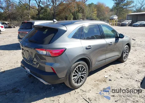 2022 Ford Escape Sel Plug-In Hybrid z USA, uszkodzony, nr VIN 1FMCU0KZ4NUB93553